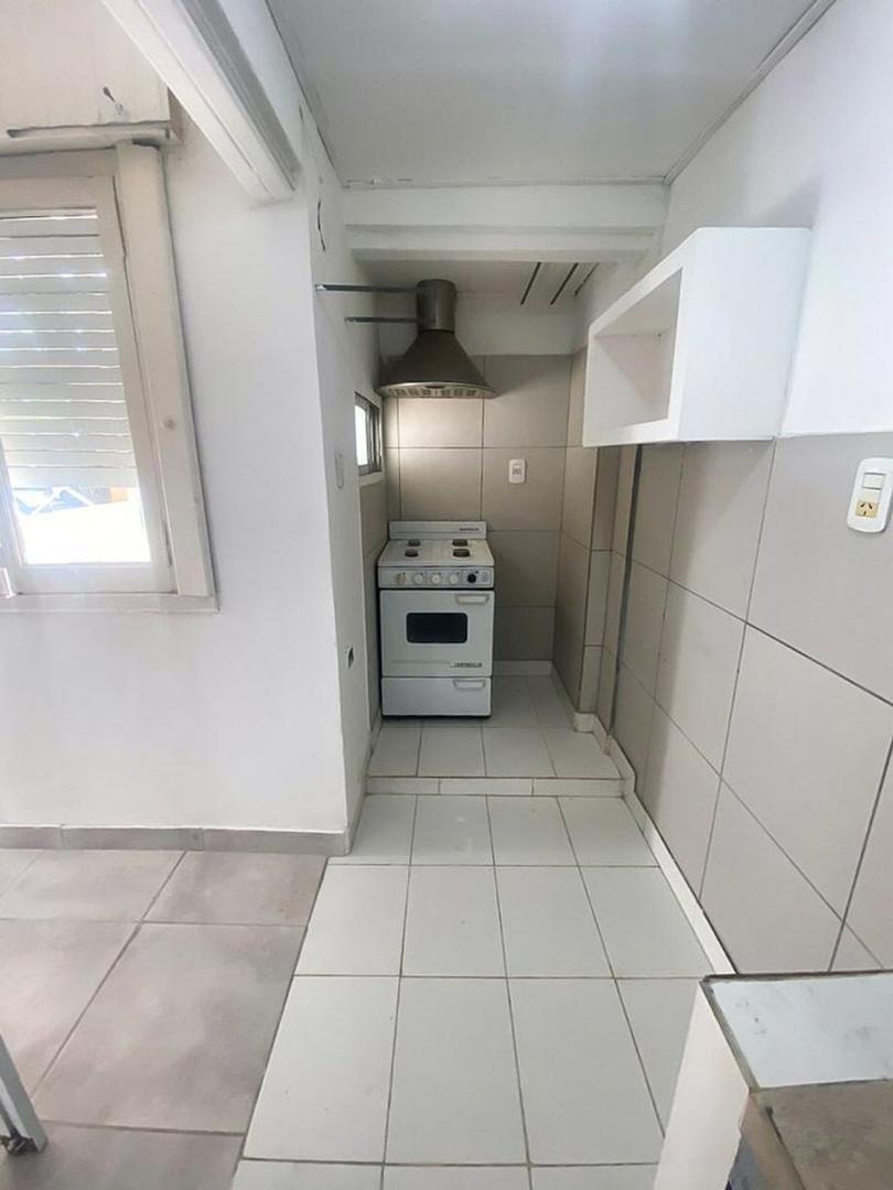 Depto Tipo Casa en Alquiler con 1 cocheras