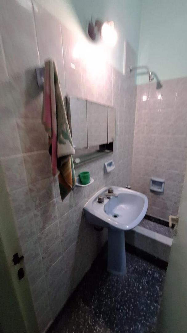 Depto Tipo Casa 5 ambientes con 2 baños