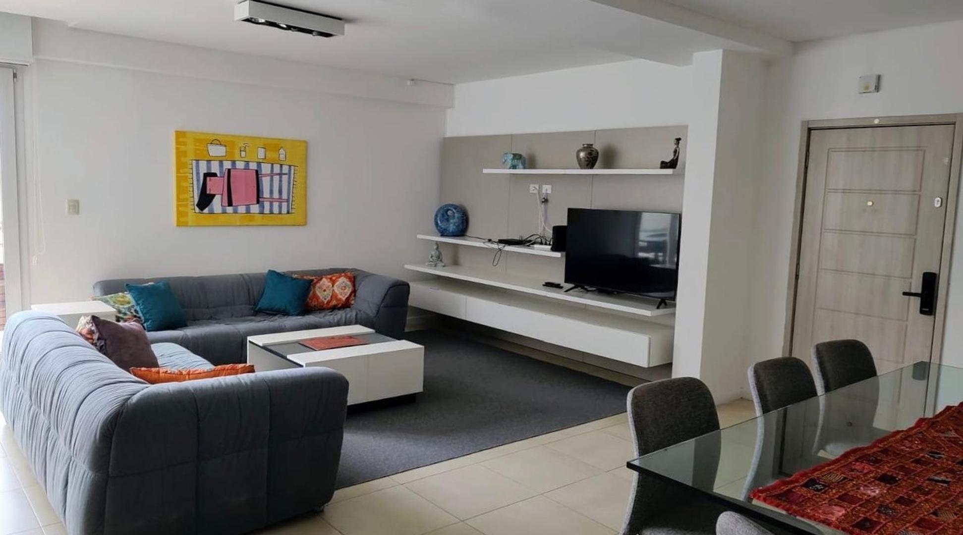 Boulevard Del Mirador 433210800 500