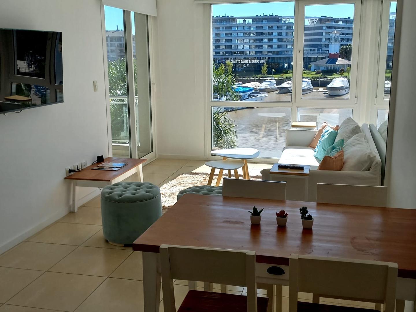 Departamento 2 ambientes con 2 baños