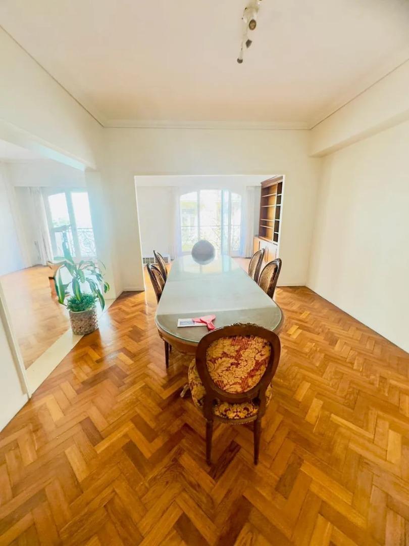 Departamento en Alquiler de 5 ambientes