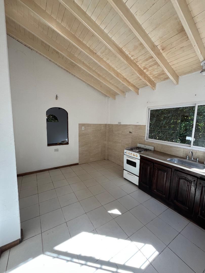 Casa en Venta 4 ambientes en Ranelagh