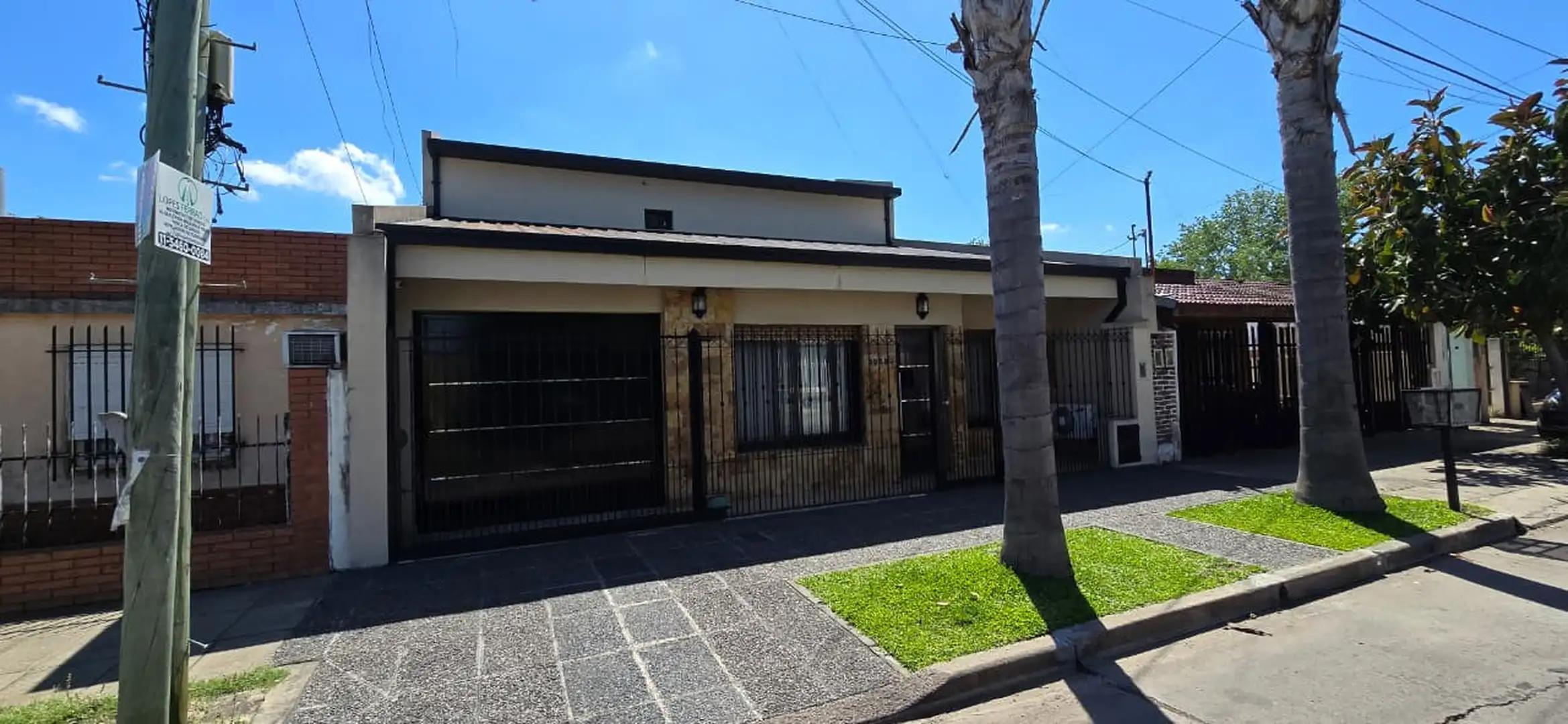 Casa en venta en Moron