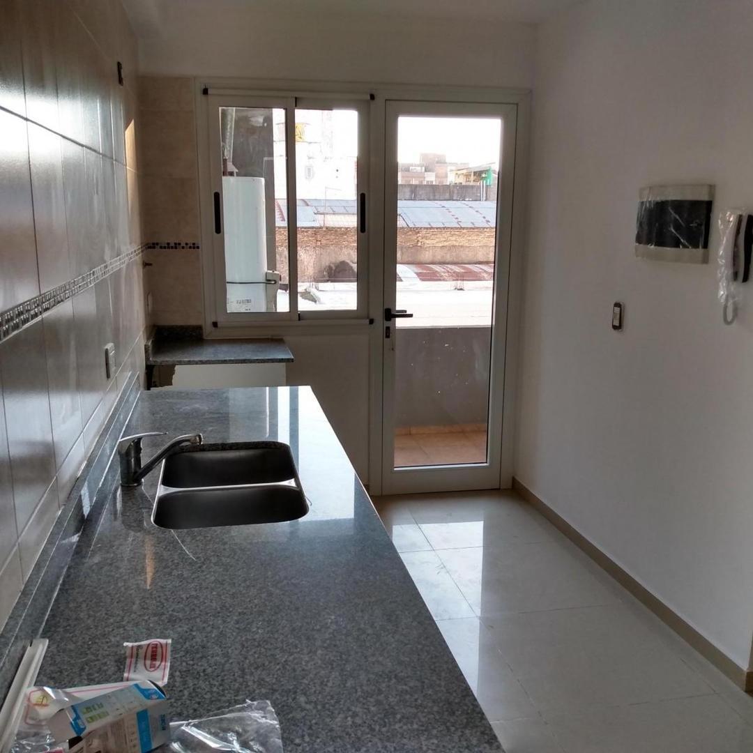 Departamento en Venta en Moron, USD 130.000