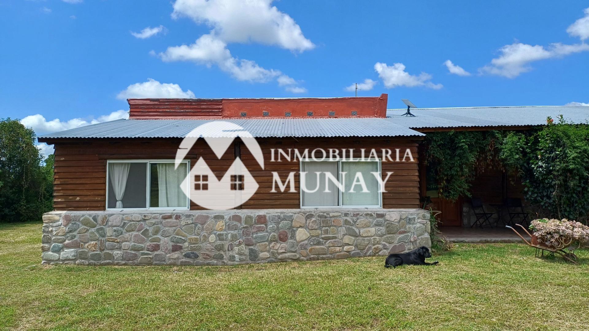 Casa en Venta con 4 cocheras