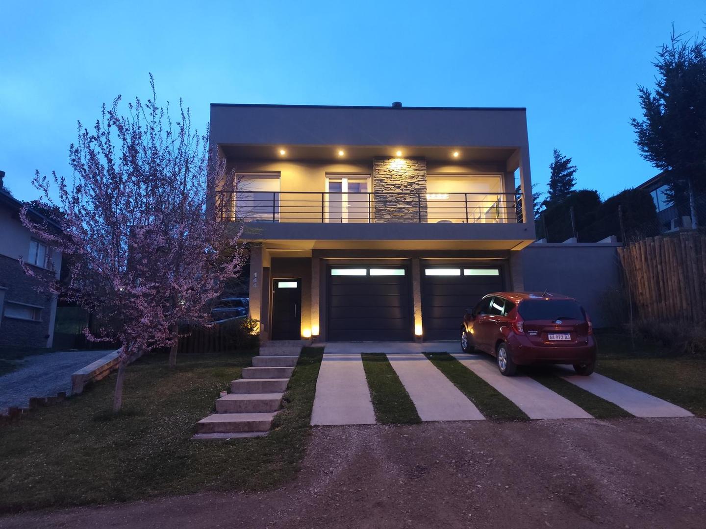 Casa en venta - Esquel - Barrio Buenos Aires