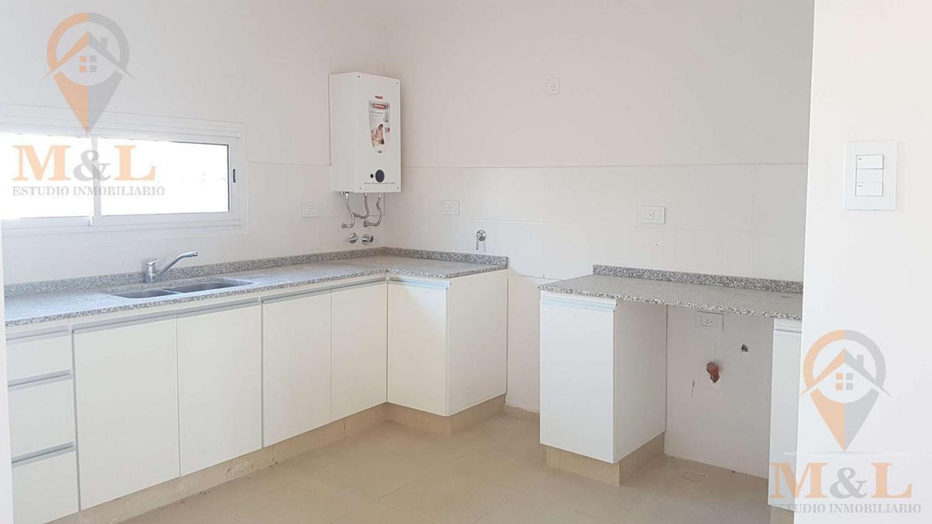 Cabo Ramon Adrian Bustos 6800