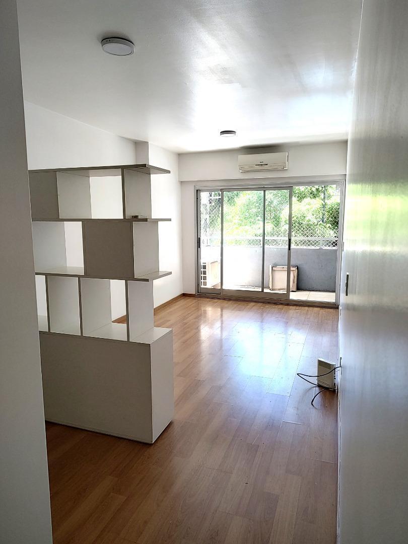 Arevalo 1700, Piso 1