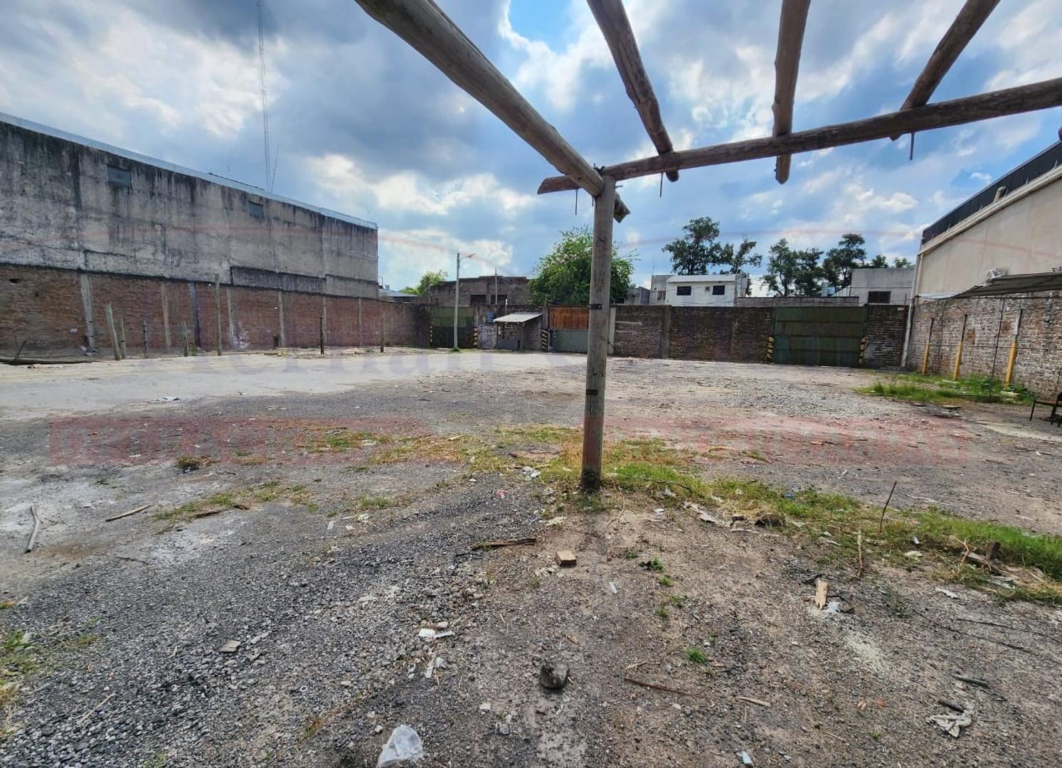 Terreno en Alquiler de 2000,0 m2