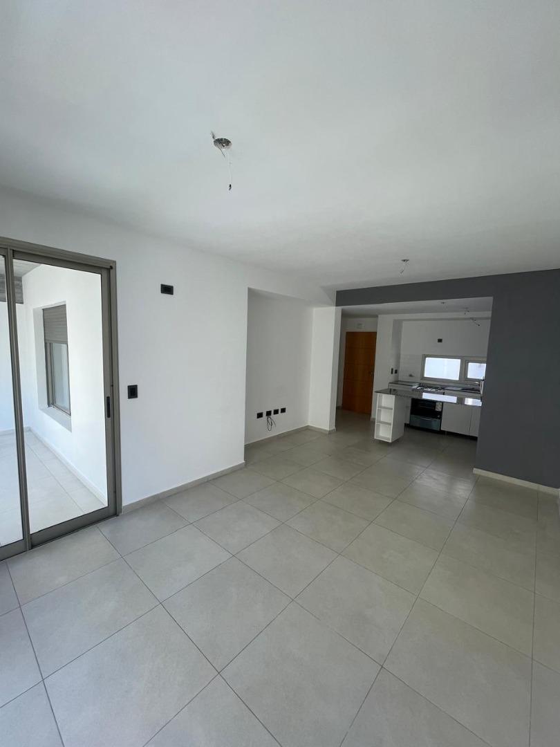 Departamento en Alquiler en La Plata, $ 650.000