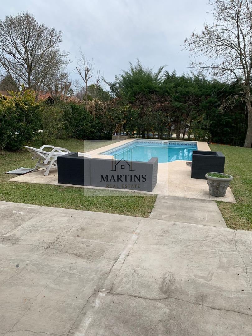 Hermosa casa con pileta en Los Cardales Country Club