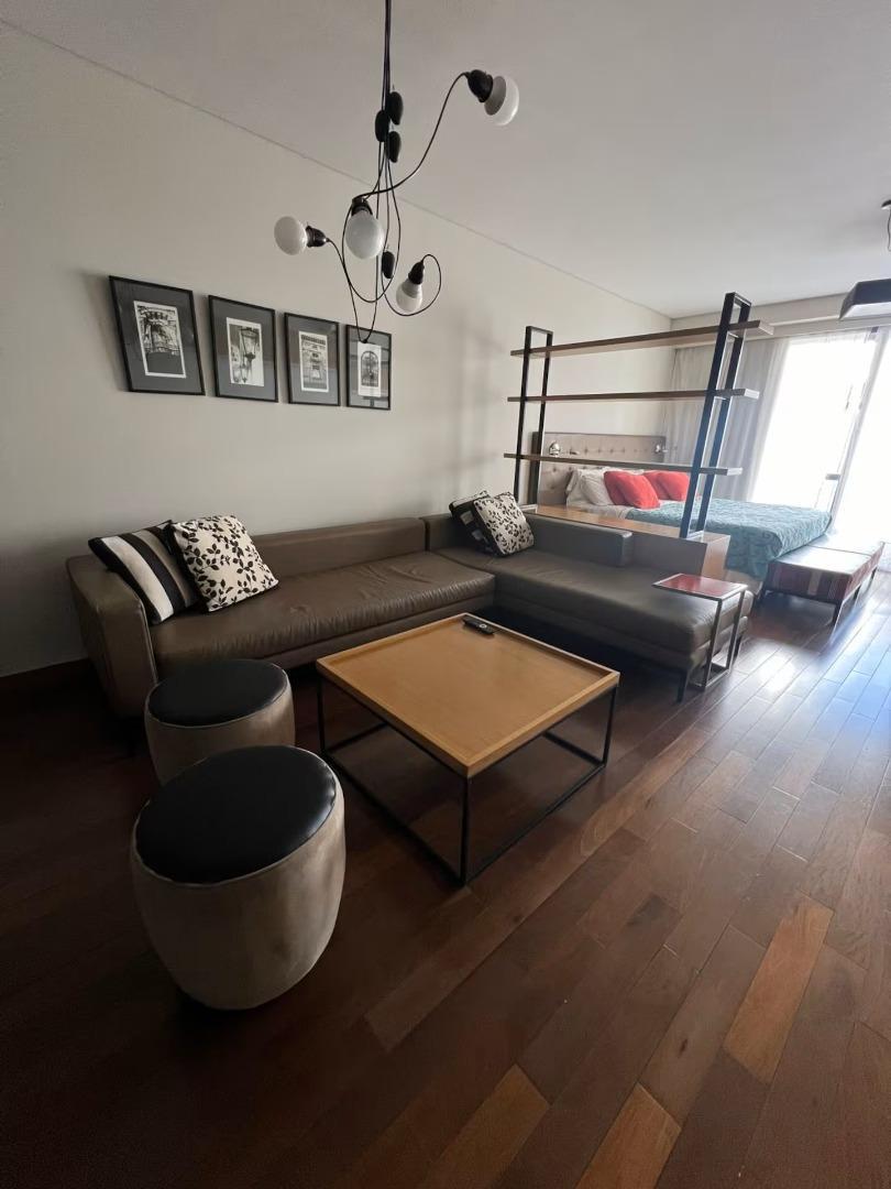 Departamento en Alquiler de Monoambiente