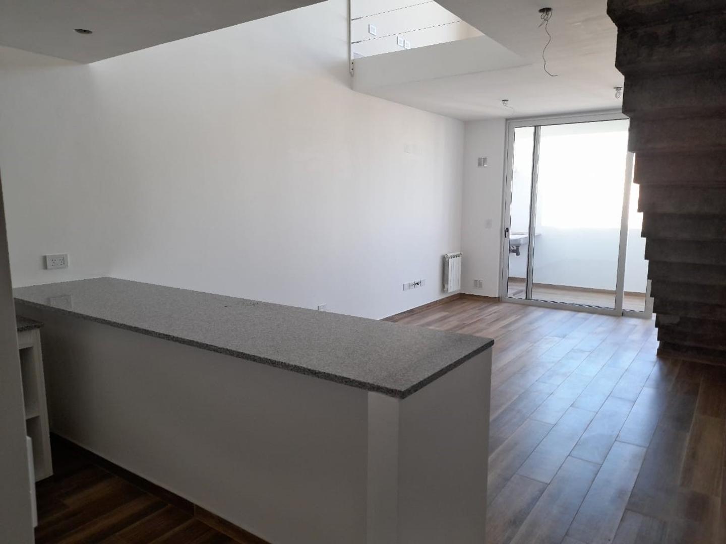 Departamento en Alquiler en La Plata, $ 750.000