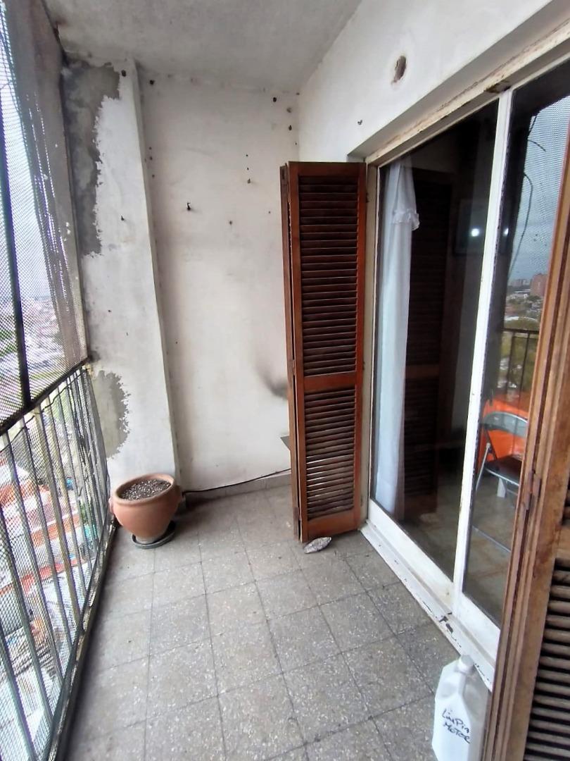   RESERVADO  DPTO 4 AMB., SOBRE AV. GRAL. PAZ 152555