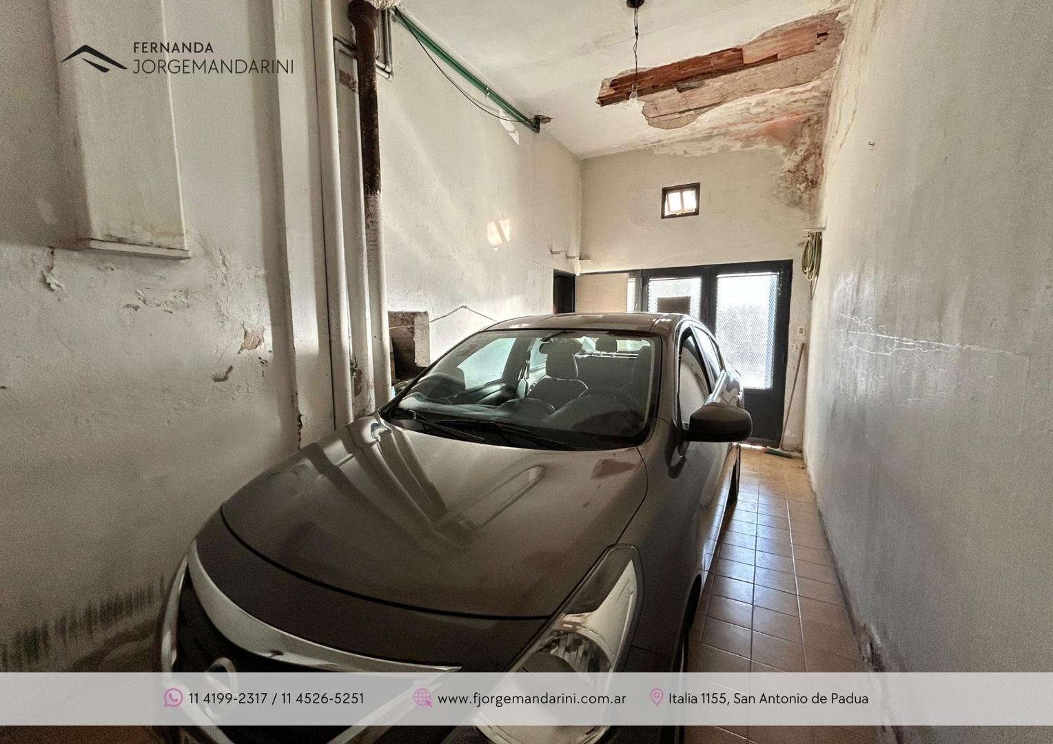 Casa 2 ambientes con 2 baños