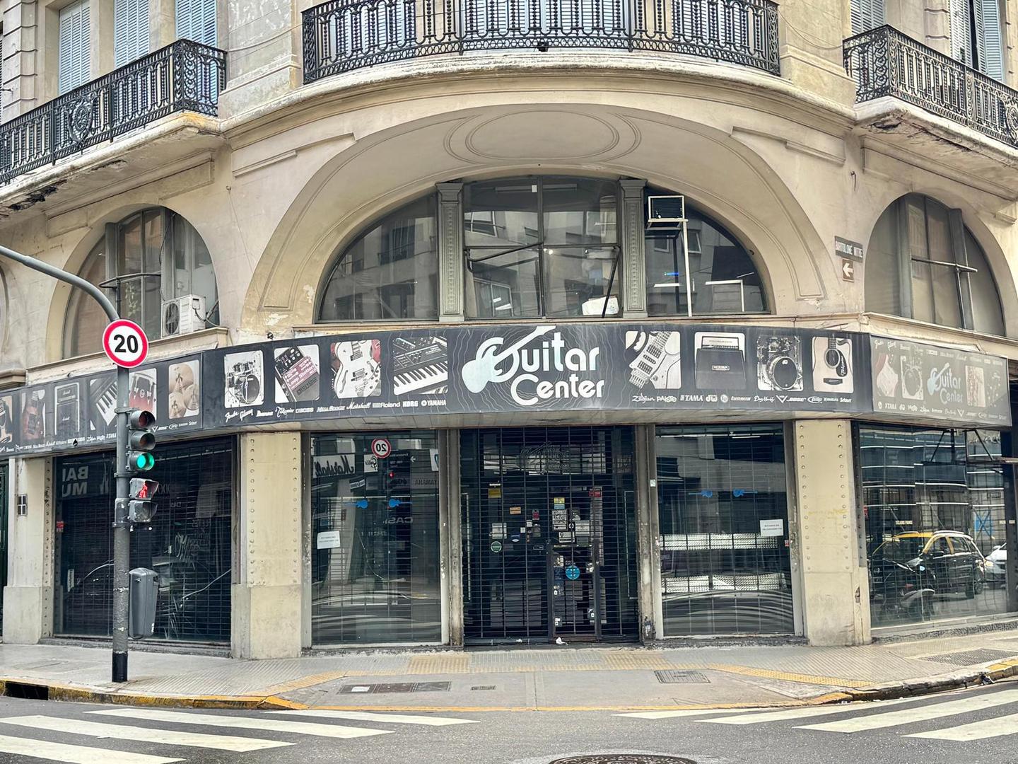 local en venta San Nicolás 2 plantas