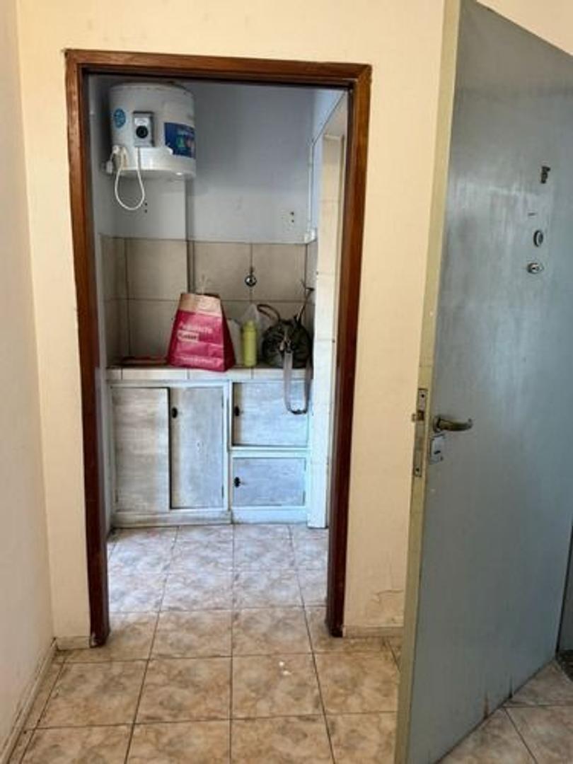 Departament monoambiente en Venta C/cochera - Haedo centro