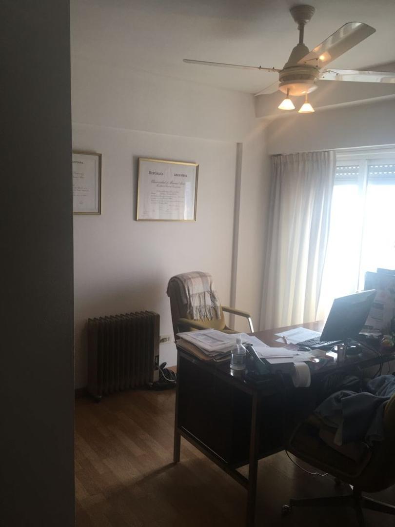 Departamento en Venta con 2 cocheras