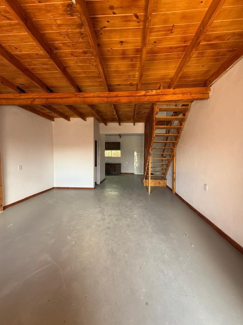 Casa 3 ambientes con 1 baño