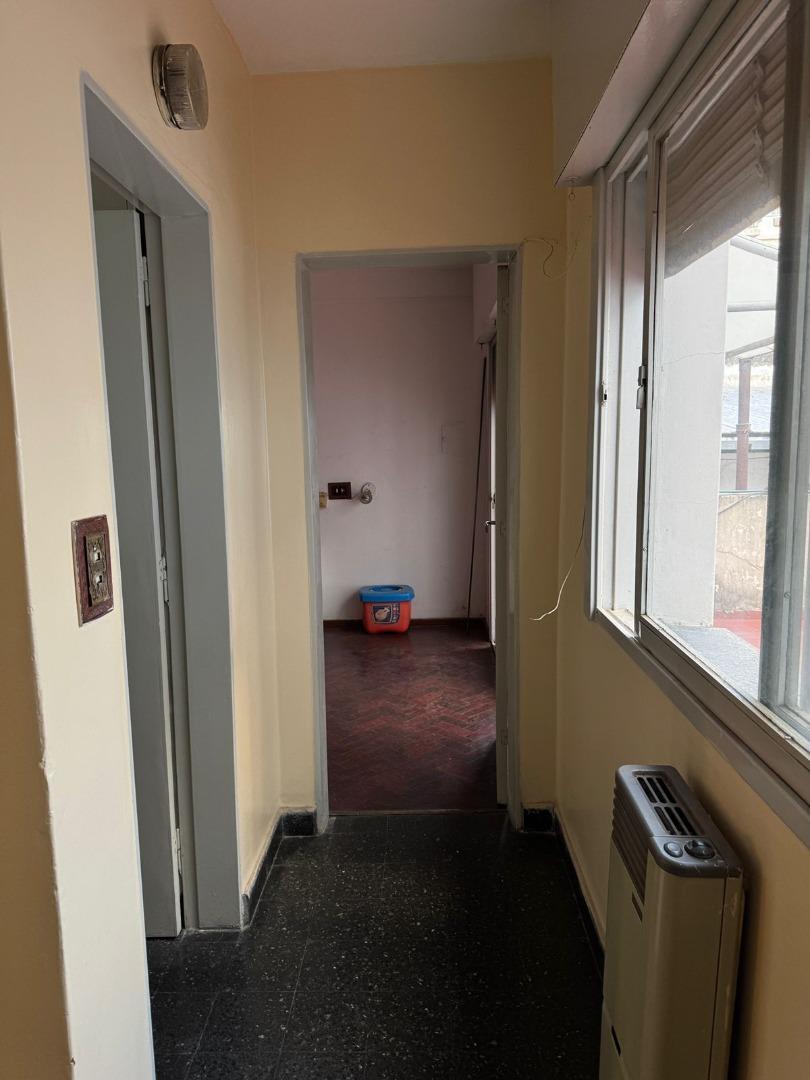 Depto Tipo Casa 3 ambientes con 2 baños