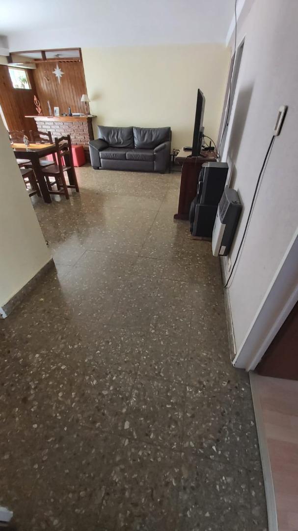 Berutti 474 , Piso 1