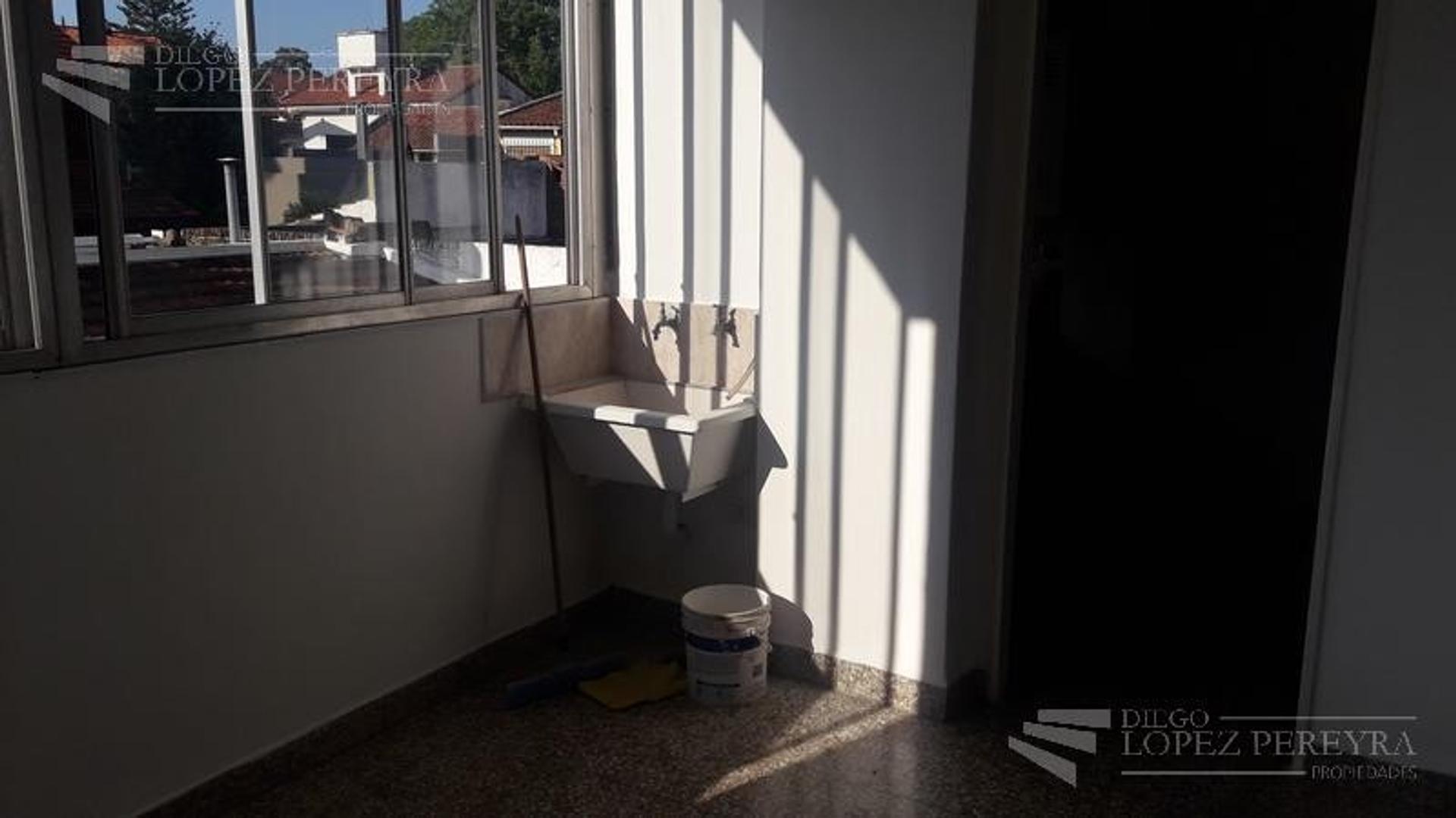 Departamento en Venta en Olivos, USD 115.000