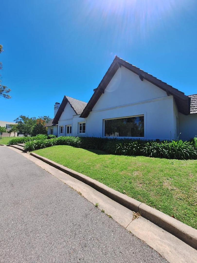 Terreno en Venta en Monet Barrio Privado, USD 43.000