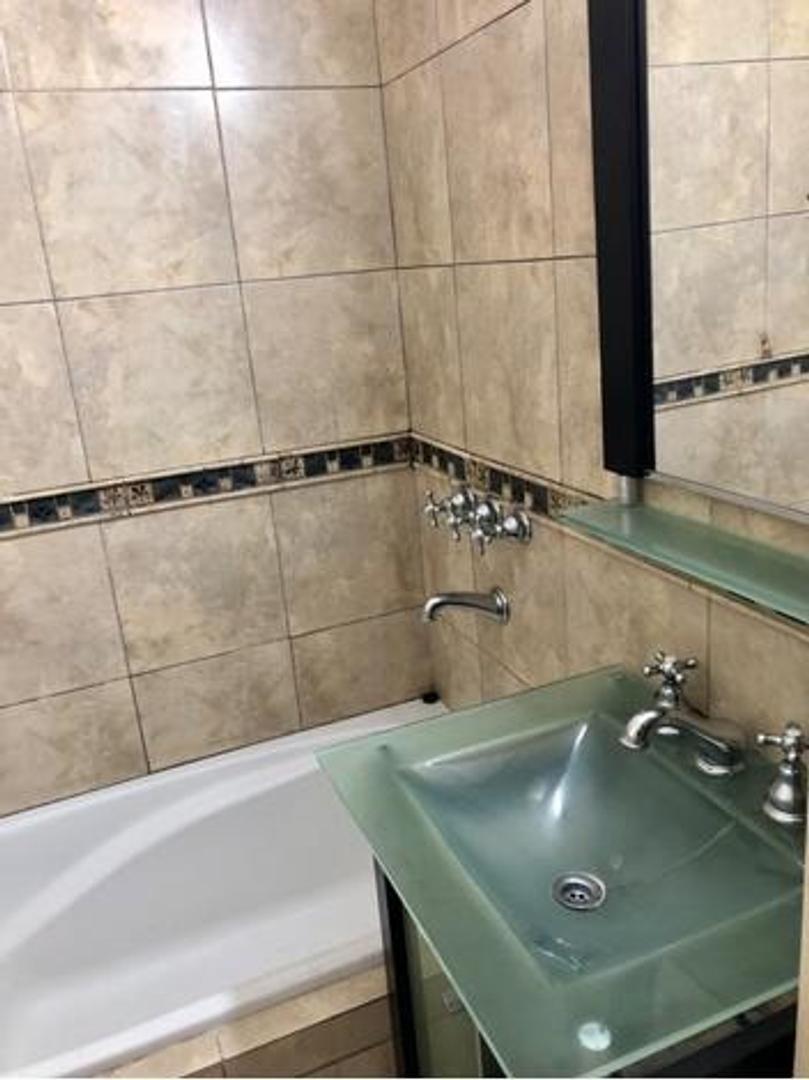 Departamento en alquiler en Banfield