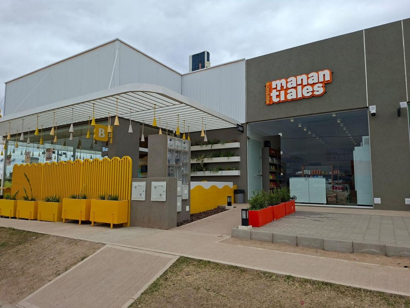 Local en Venta en Colinas De Manantiales, USD 219.000