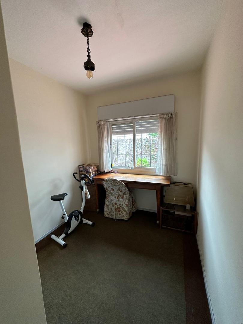 VENTA CASA MERLO 3 DORMITORIOS