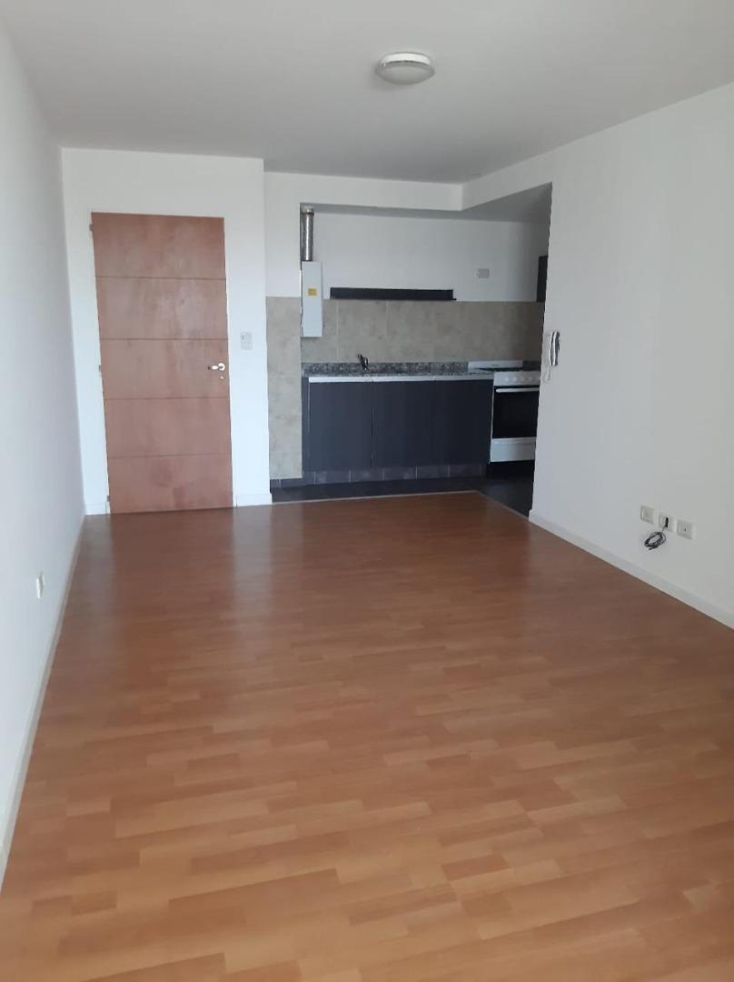 Departamento de 1 dormitorio en VENTA  B° Güemes
