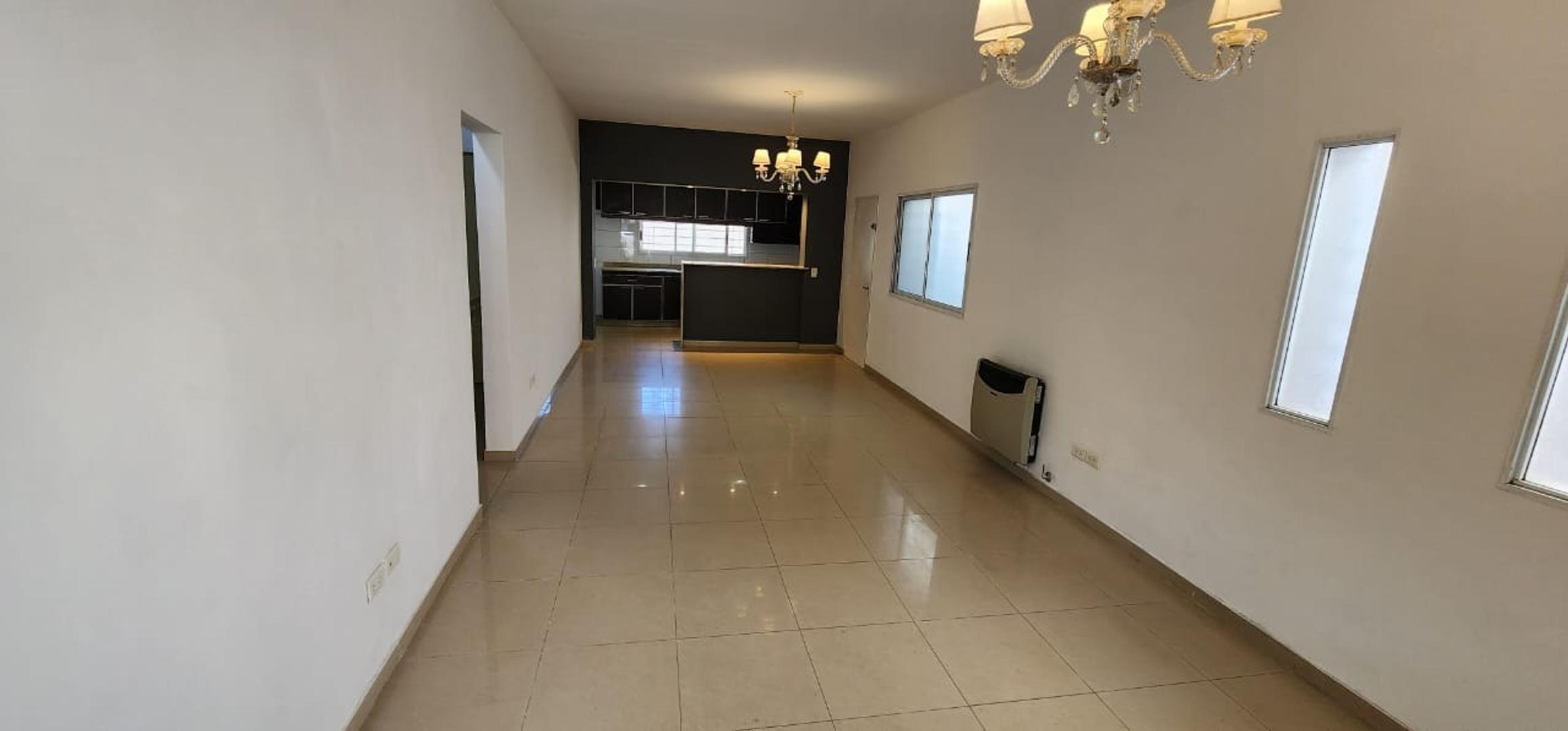 Venta casa 3 ambientes estilo americano