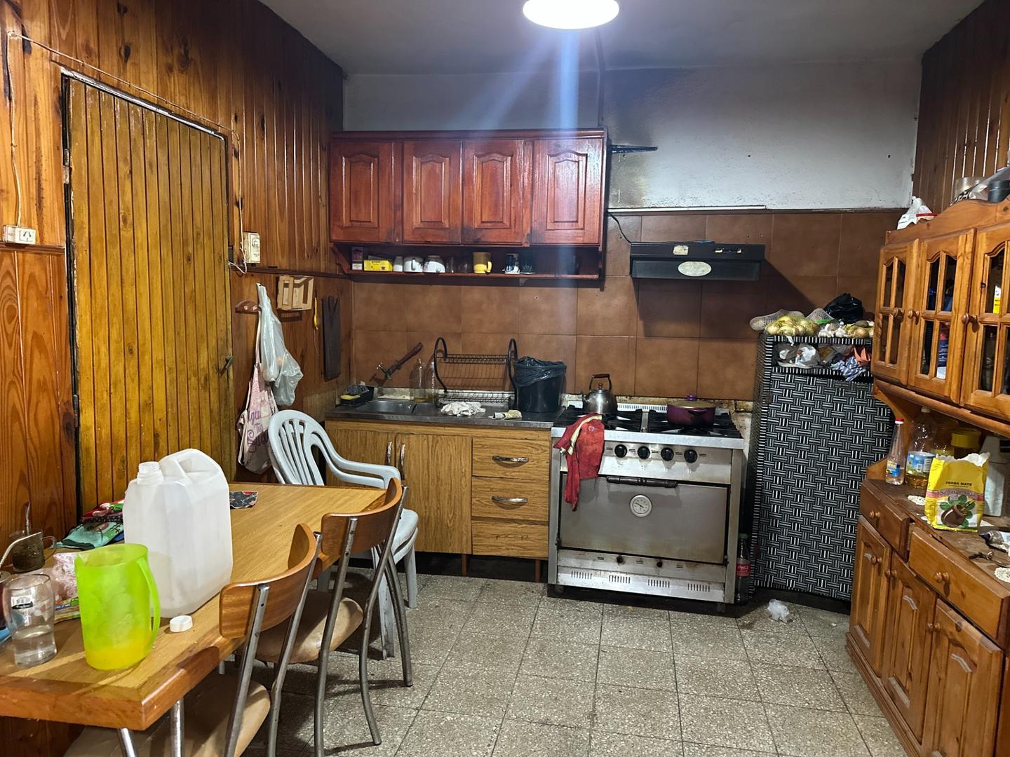 Bv.lisandro De La Torre 300