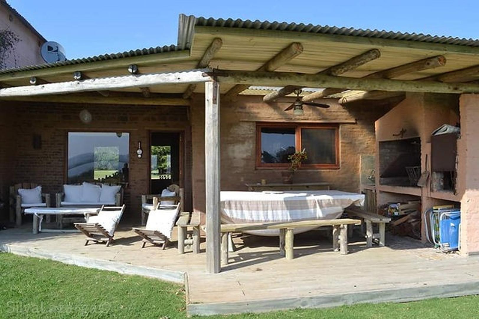 Punta Del Este, Calle A El Pejerrey