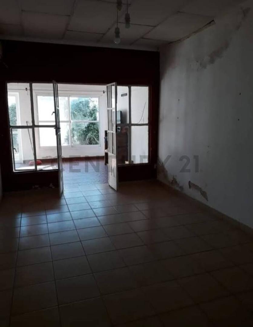 Casa con 2 locales comerciales en venta, Santo Tome, Santa Fe.
