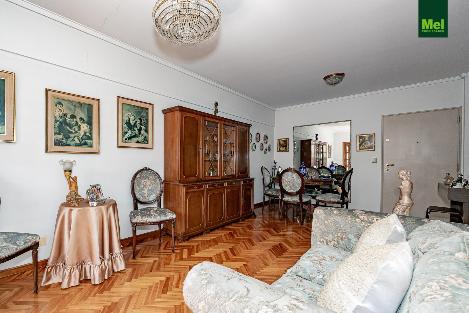 Departamento 3 ambientes con 2 baños