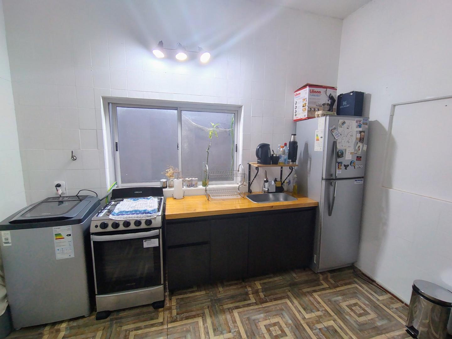 PH TIPO CASA AL FRENTE DE DOS DORMITORIOS