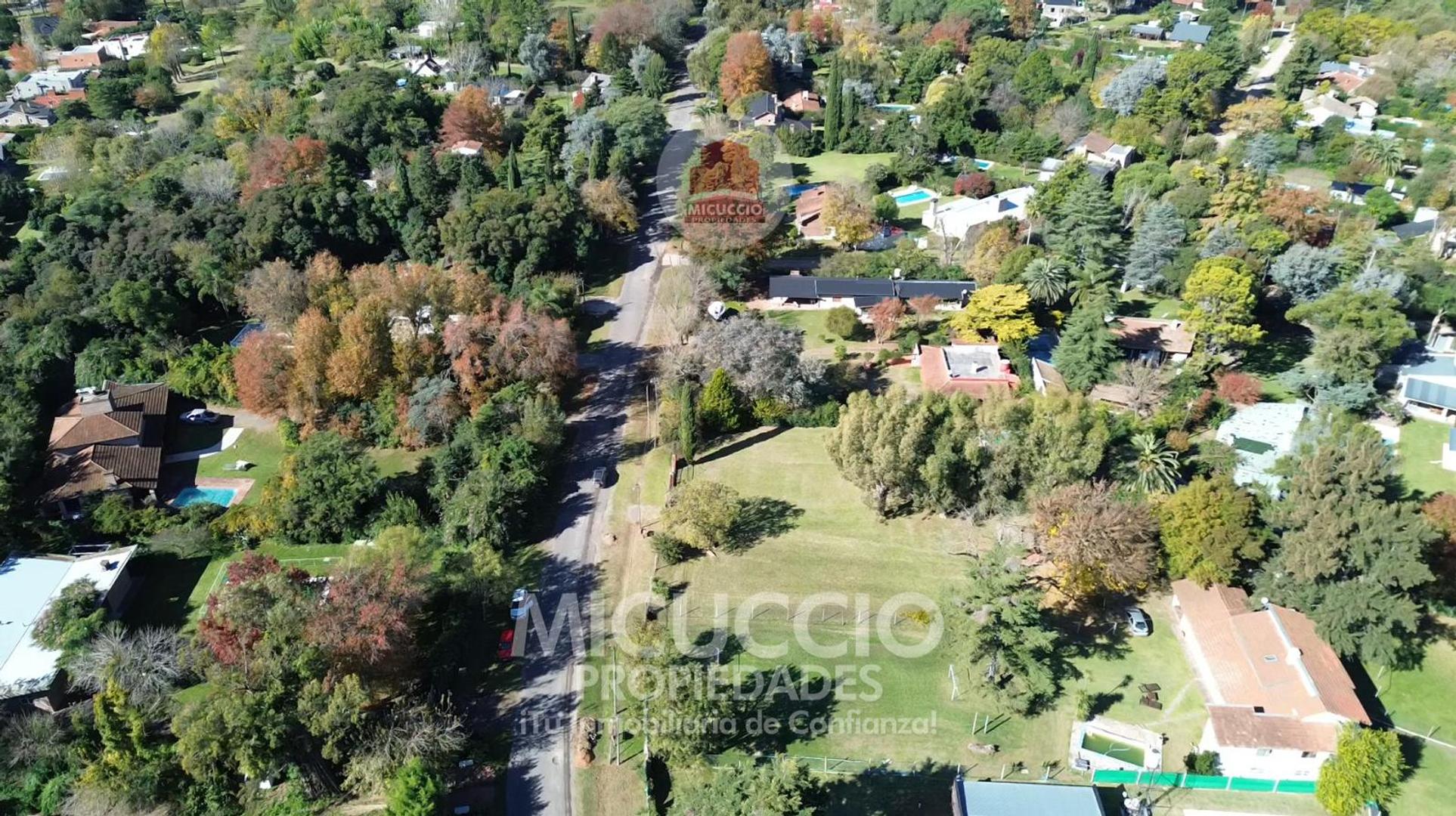 Casaquinta en venta | Kennedy N°1650 | Barrio El Cazador