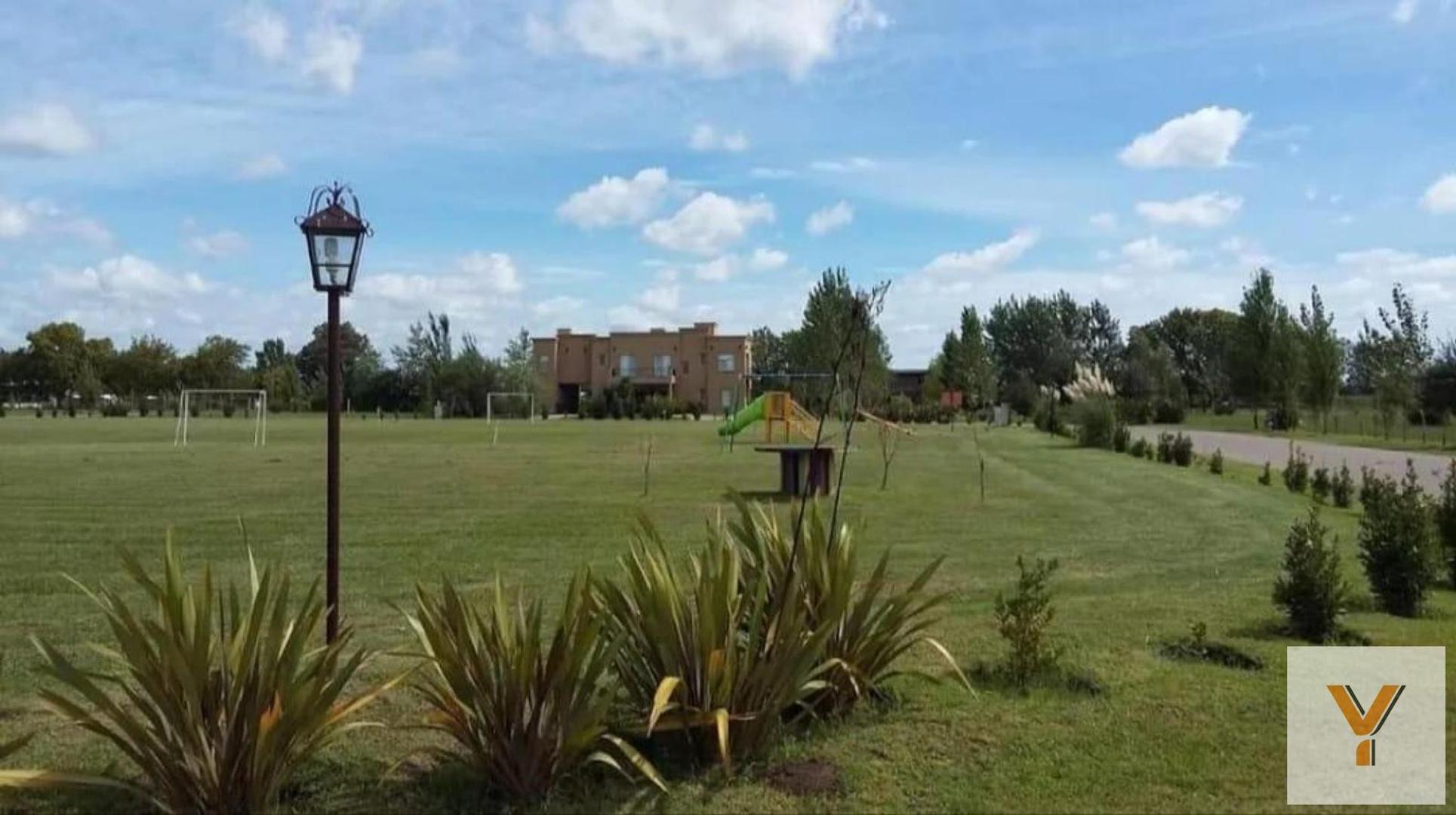Terreno en Venta de 1586,0 m2