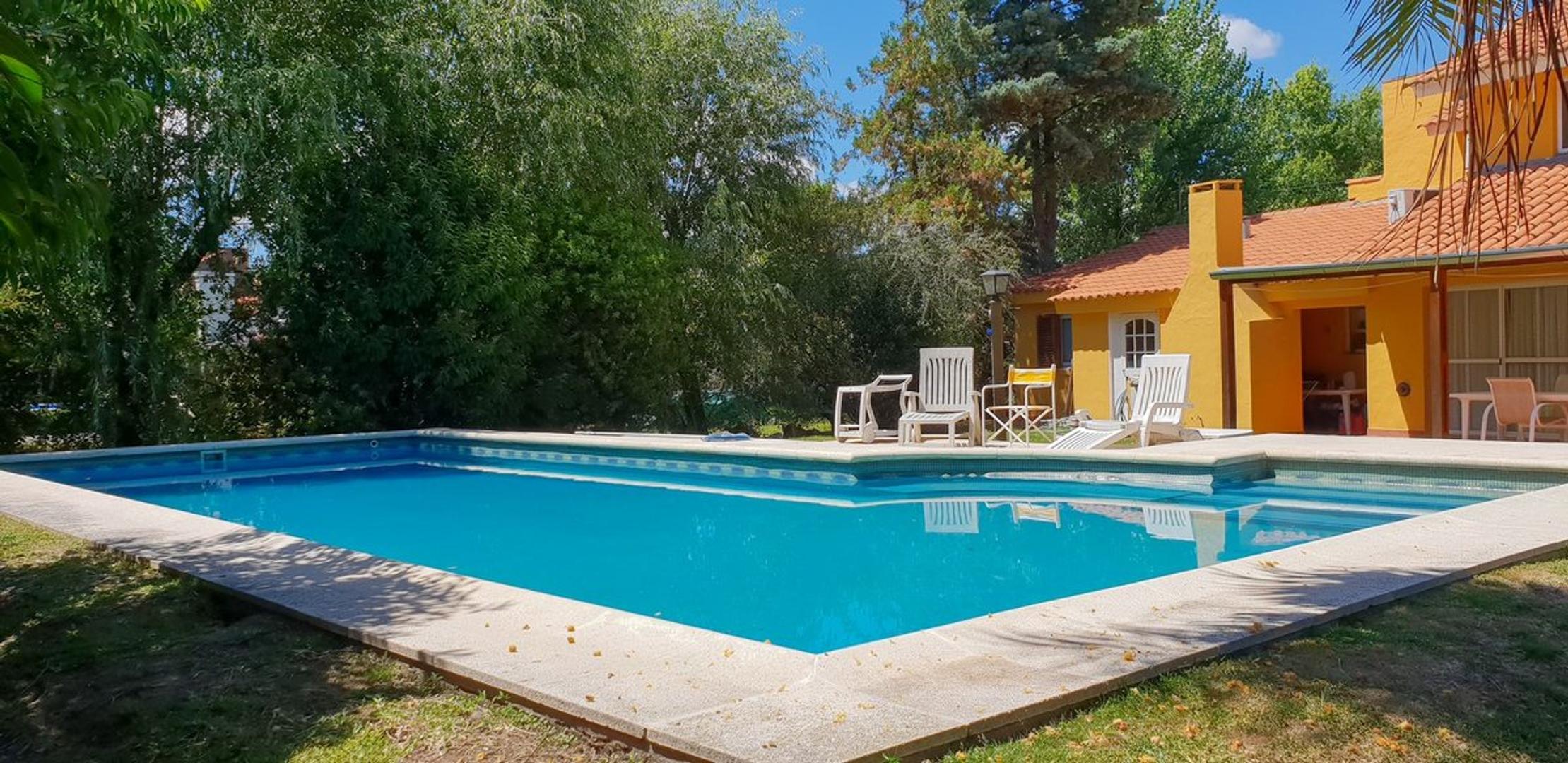 Casa en Alquiler de 3 dormitorios