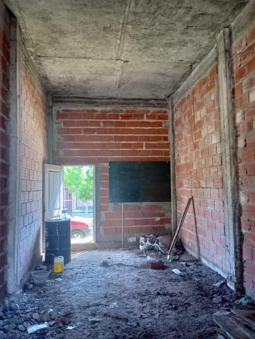 Lote en venta en Isidro Casanova