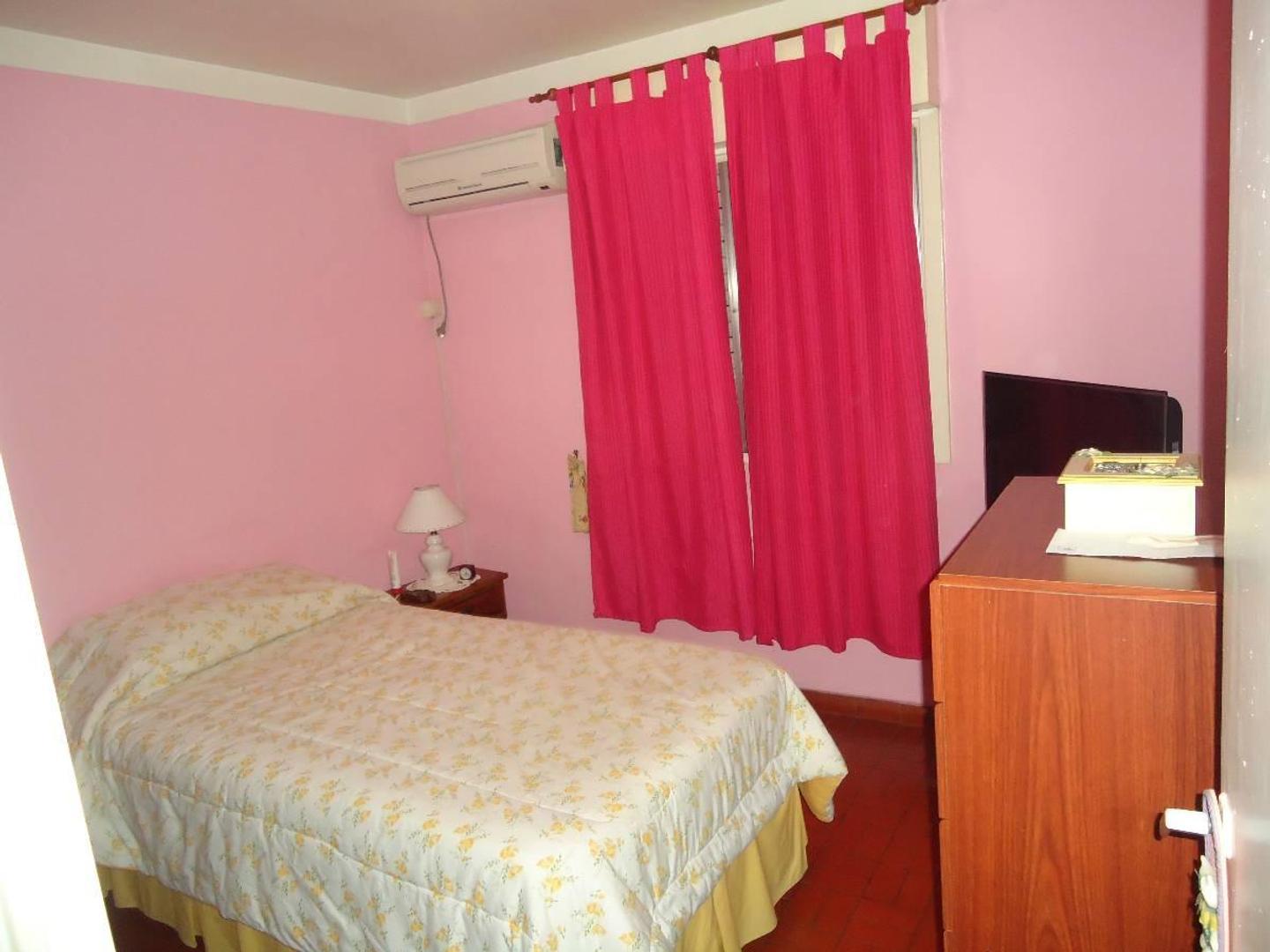 Pres. Castillo Norte 200