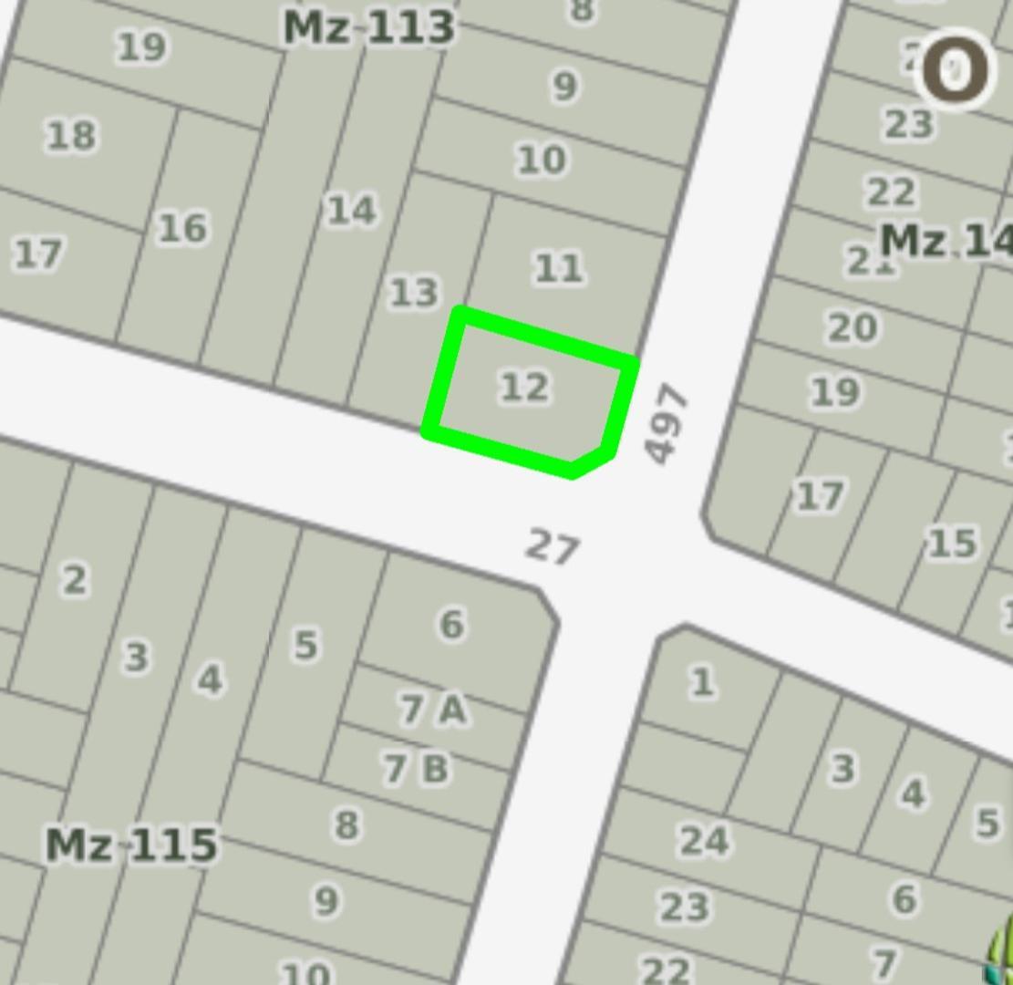 Gran lote en esquina con casa a reciclar