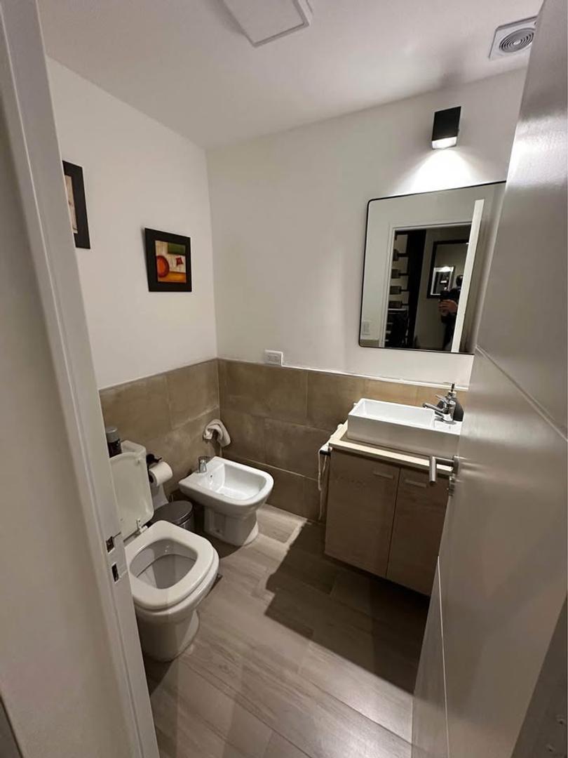 DUPLEX EN VENTA - 3 DORMITORIOS - DOCTA  