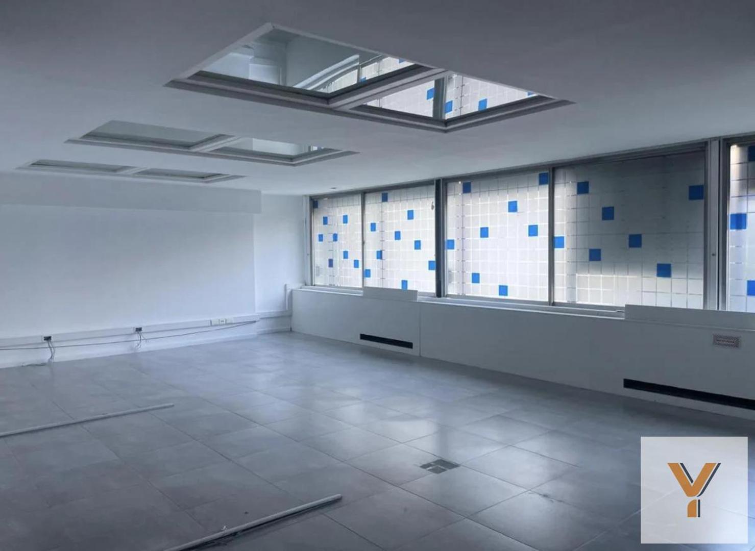 Oficina en venta - 5 Ambientes 3 Baños - 176Mts2 - San Nicolás