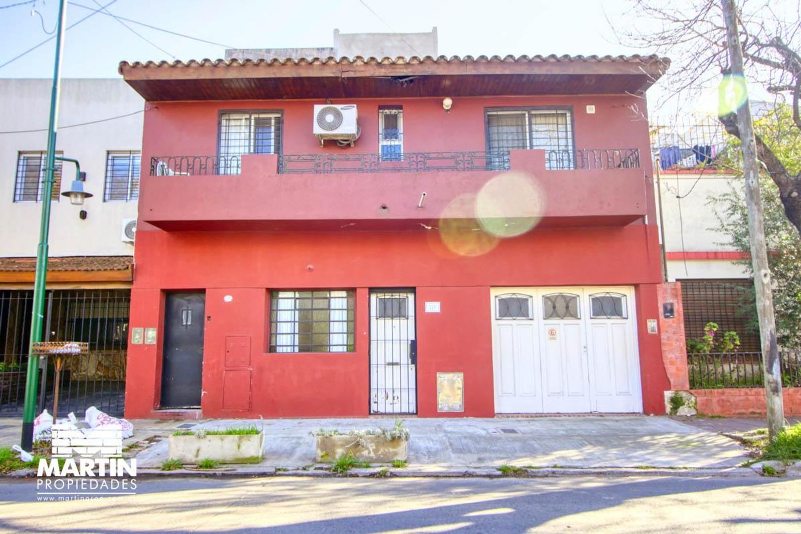 Julian Navarro al 900