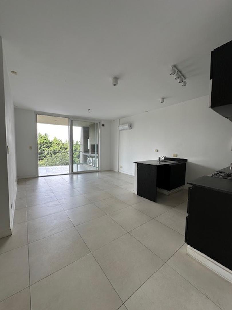 Nordelta Del Lago Condominium 3100