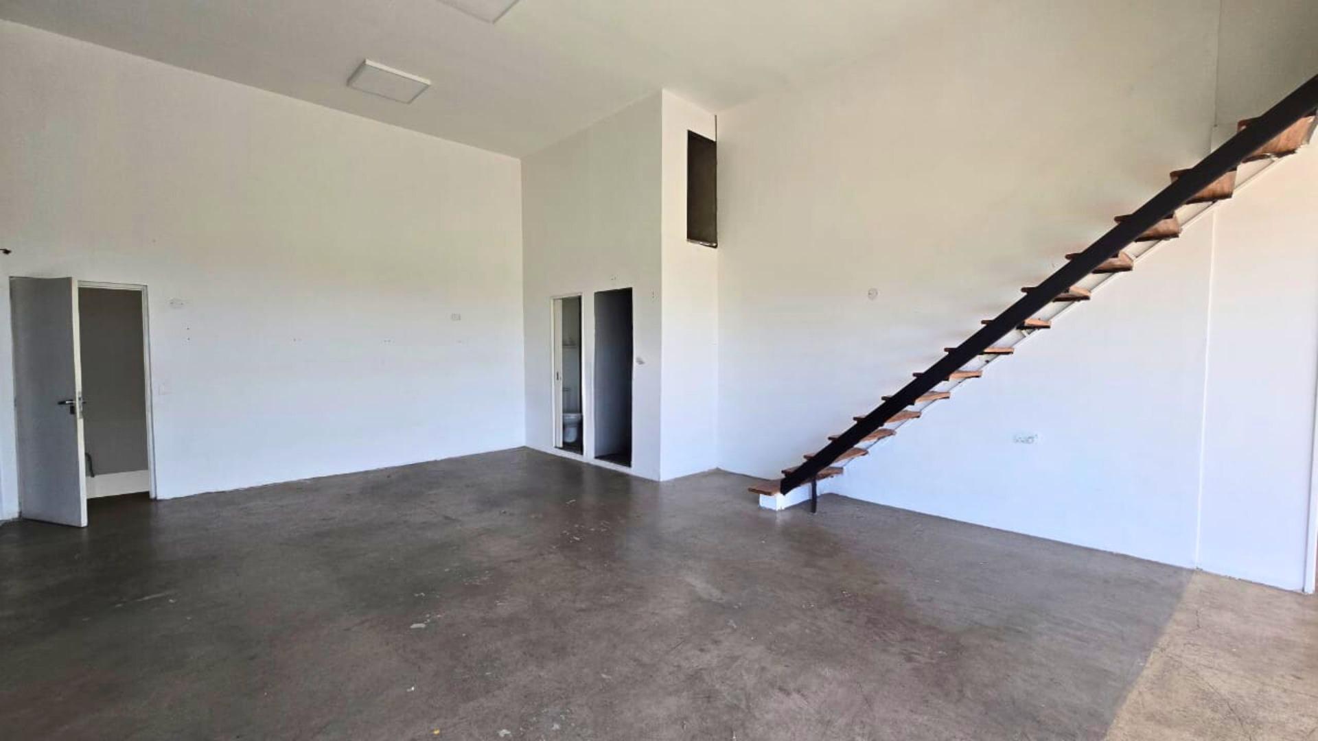 Oficina en Alquiler en Ituzaingo, $ 900.000