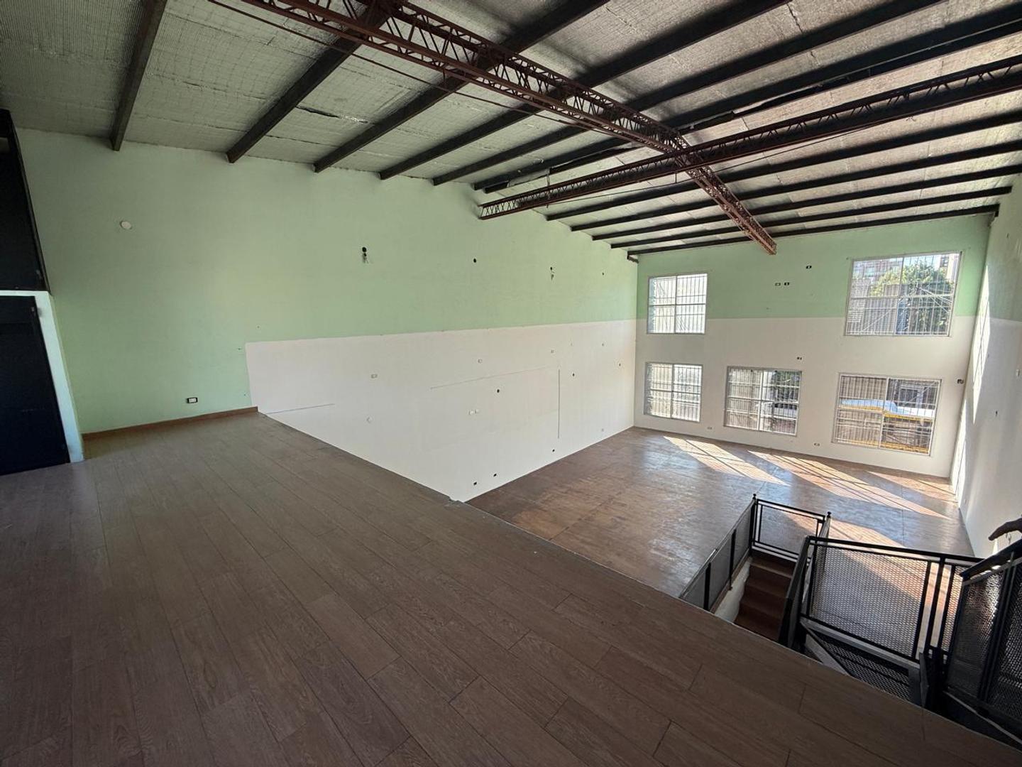 Local en Alquiler en San Miguel, $ 1.200.000