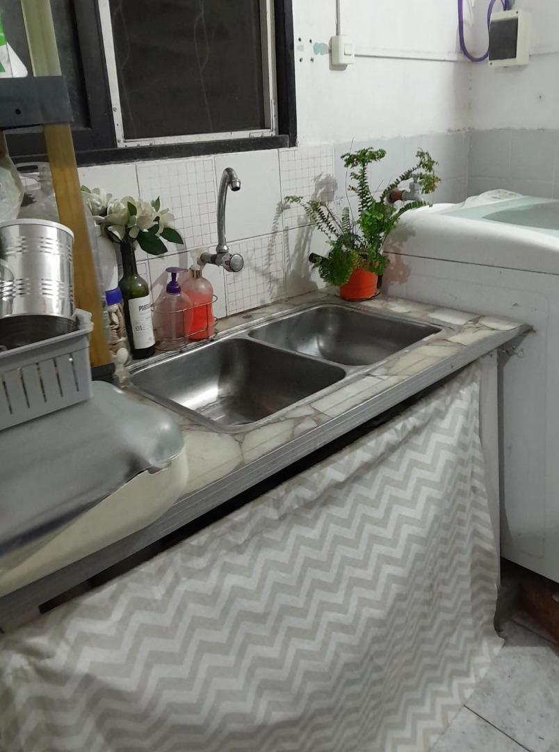 Casa 2 ambientes con 1 baño